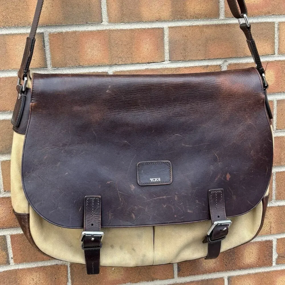 Vintage TUMI TownHouse Wilton Messenger Bag Khaki Leather Canvas 24270KH Worn